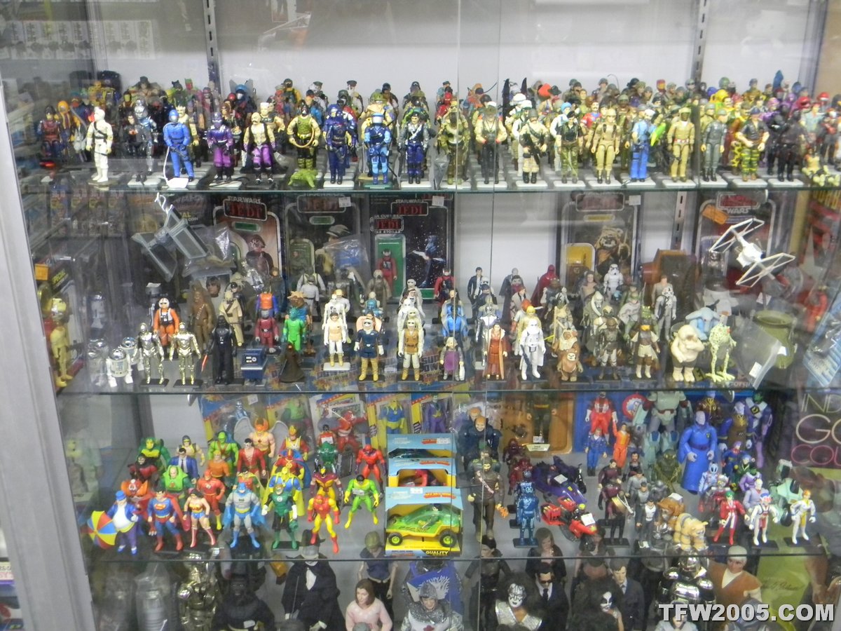 store action figures